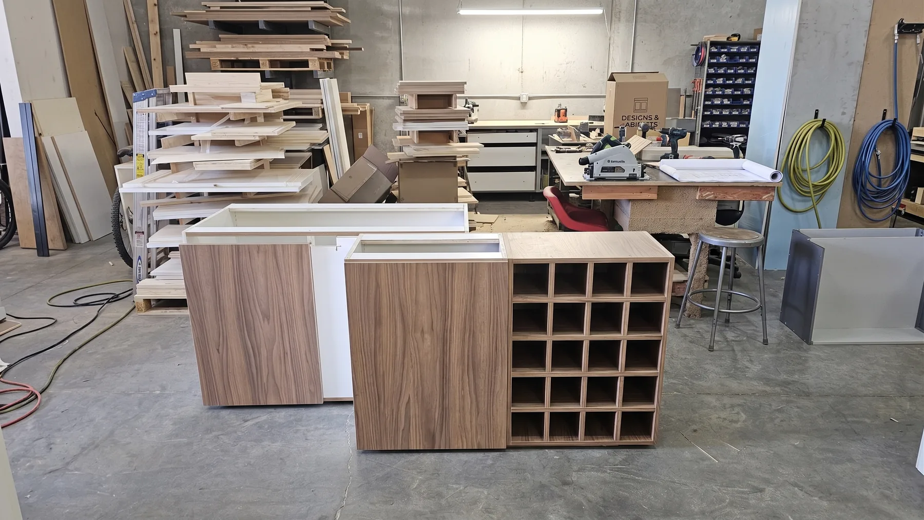 Custom cabinet doors and CNC-cut parts made local for Miami contractors and trade pros